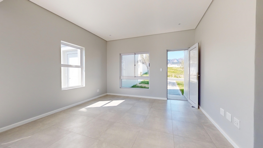 3 Bedroom Property for Sale in Berg En Dal Western Cape